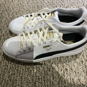 Puma Clyde Core Foil Sneakers Size 11